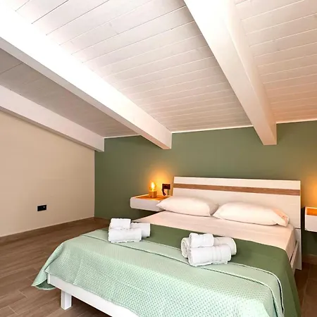 Casa Bellini - Vesuvio Pompei Pensjonat 3*